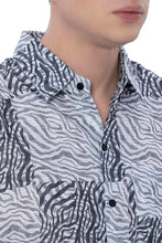 Cargar imagen en el visor de la galería, Black Wave Linen Effect Mens Textured Hawaiian Shirt