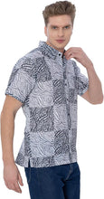 Cargar imagen en el visor de la galería, Black Wave Linen Effect Mens Textured Hawaiian Shirt