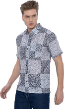 Cargar imagen en el visor de la galería, Black Wave Linen Effect Mens Textured Hawaiian Shirt