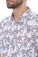 Cargar imagen en el visor de la galería, Tropical Allover Black Palm Tree Printed White Men&#39;s Linen Effect Shirt